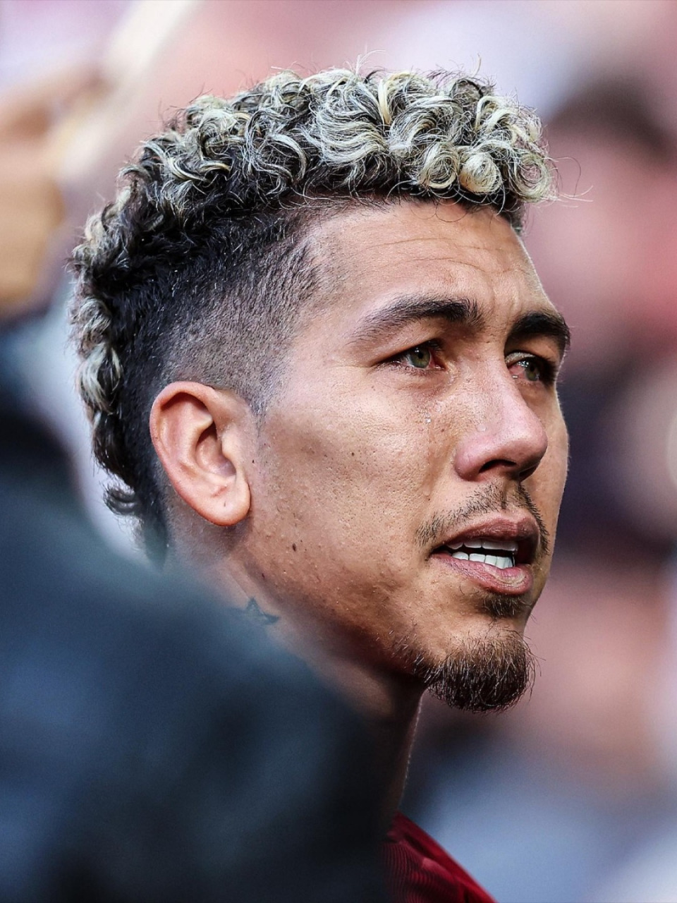 开云体育登录-利物浦球员菲尔米诺：要保持比赛专注，不轻敌