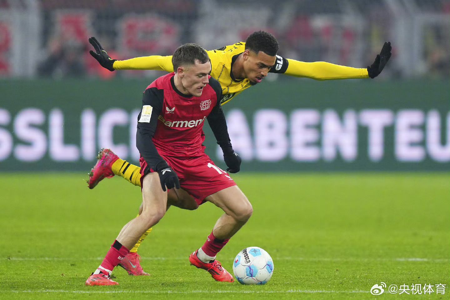 开云体育在线-门兴-勒沃库森冲赛季目标队内气氛一片火热的简单介绍