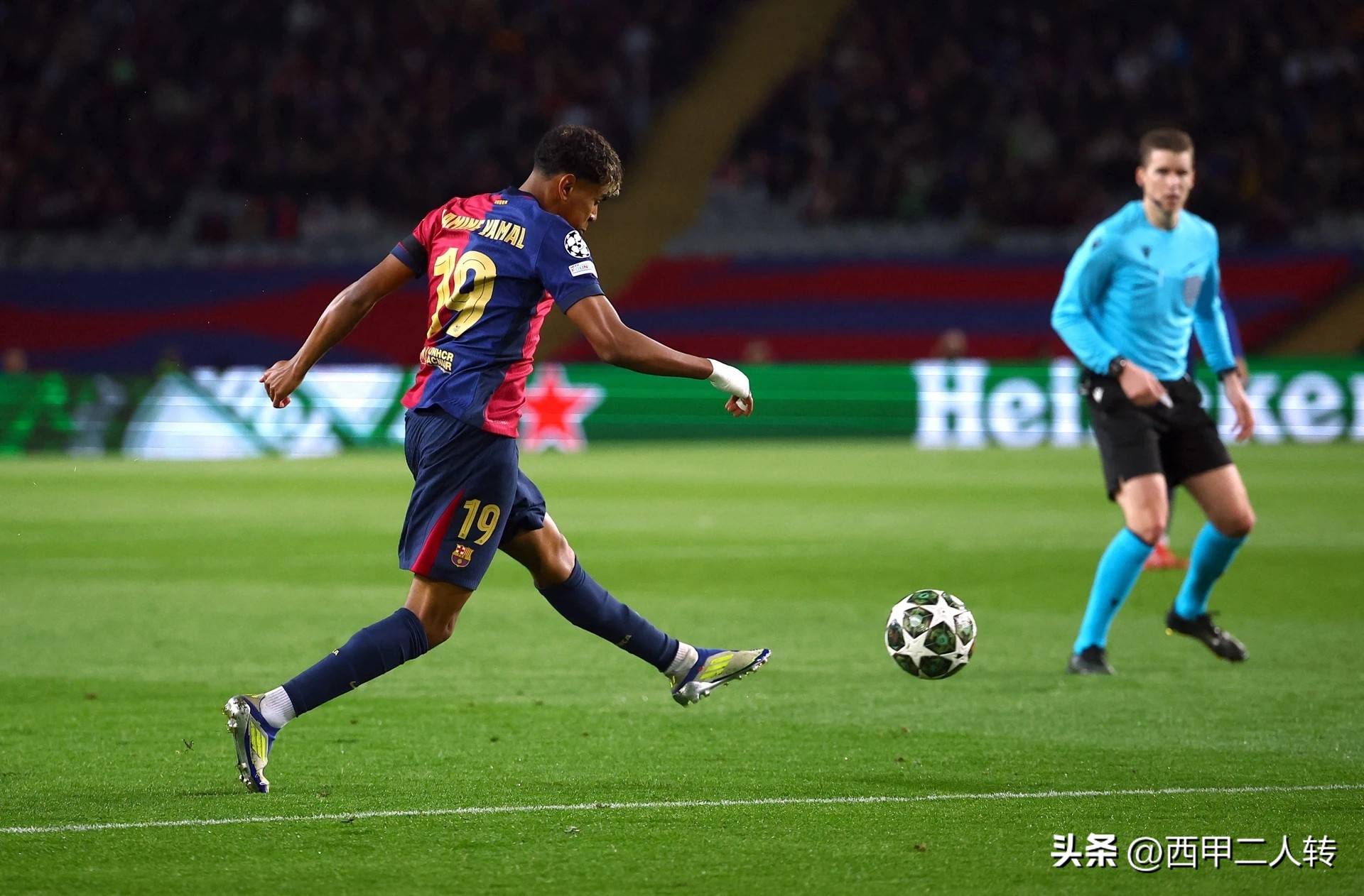 开云体育平台APP-包含罗马主教练高度赞扬球队表现，信心满满冲击欧冠的词条