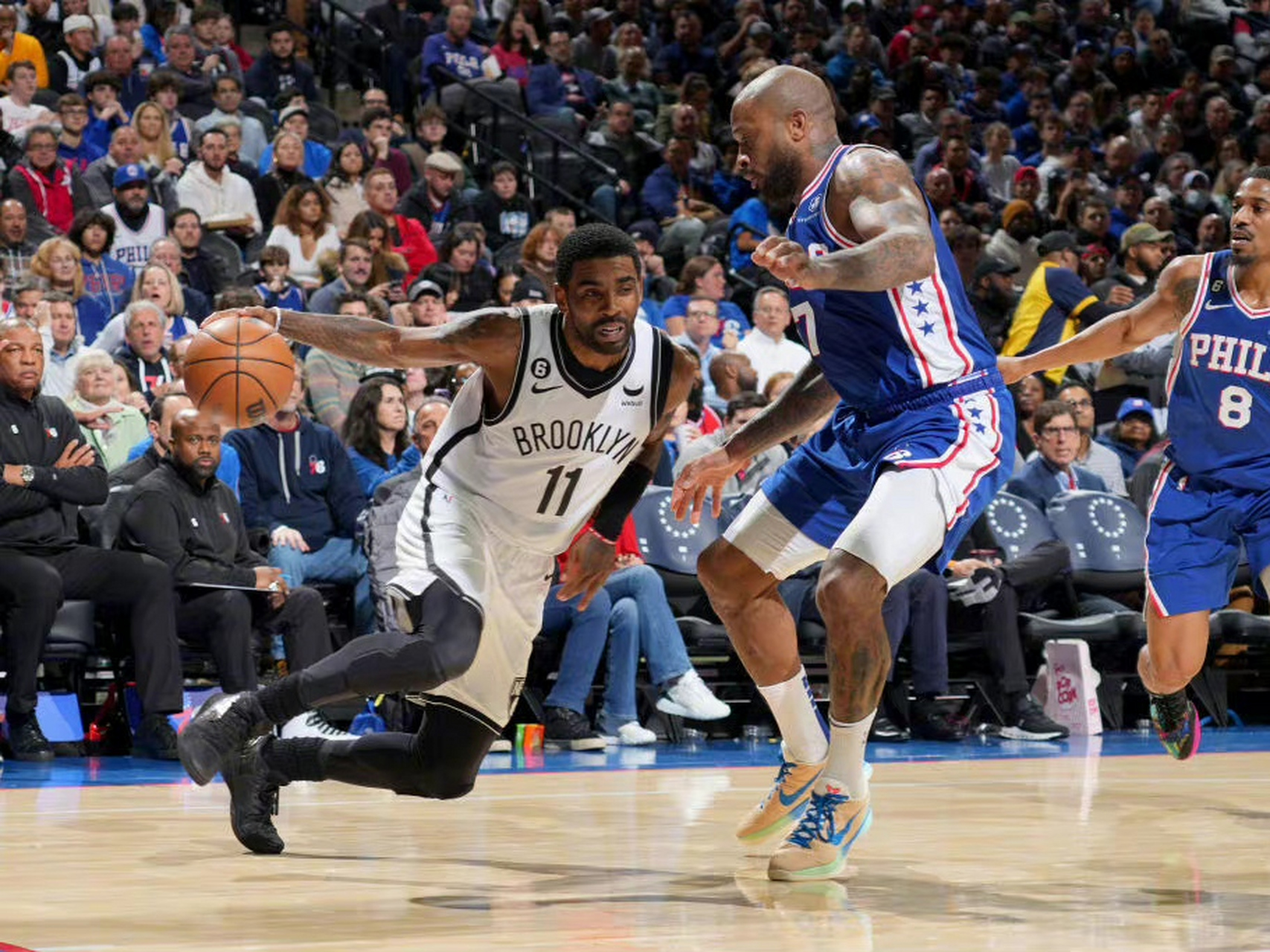 篮网客场大胜国王,欧文砍下全场最高分 篮网客场大胜国王,欧文砍下全场最高分