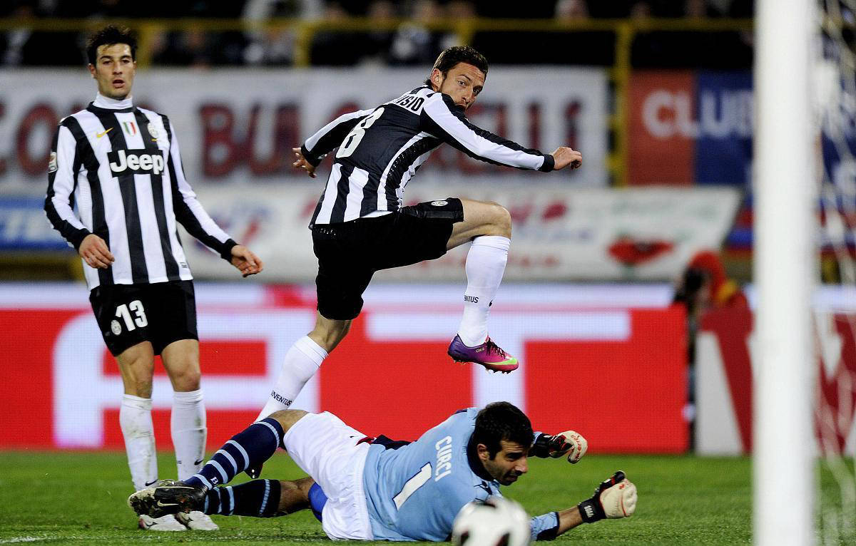 开云体育平台APP-巴黎圣日耳曼凭借个人技术取得胜利的简单介绍