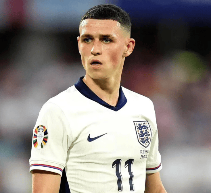 英格兰队遭遇困境，小组第三险晋级