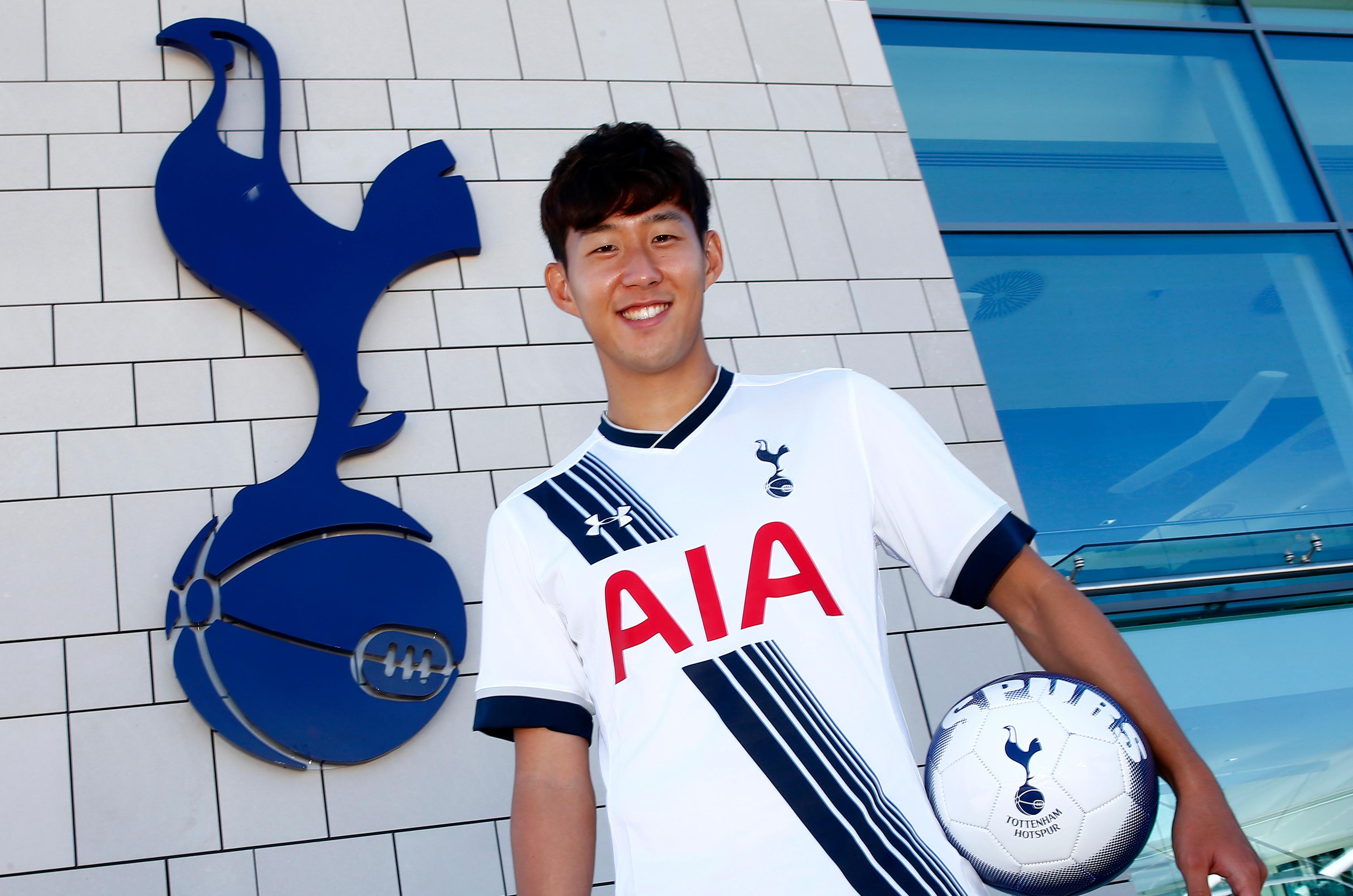 包含热刺惊艳亮相，展现出色实力的词条