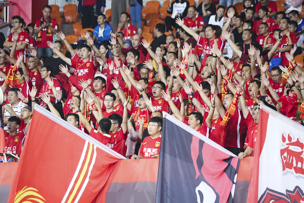 开云平台-多支球队在国内顶级比赛中争夺胜利