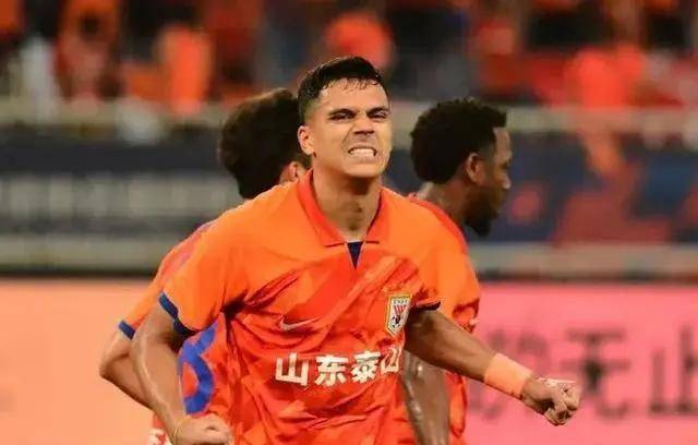 开云下载-包含申花迎战山东鲁能，全队备战士气高昂的词条