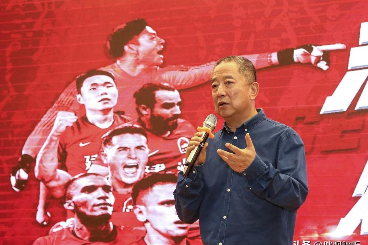 河南队年轻球员崭露头角，为球队注入活力