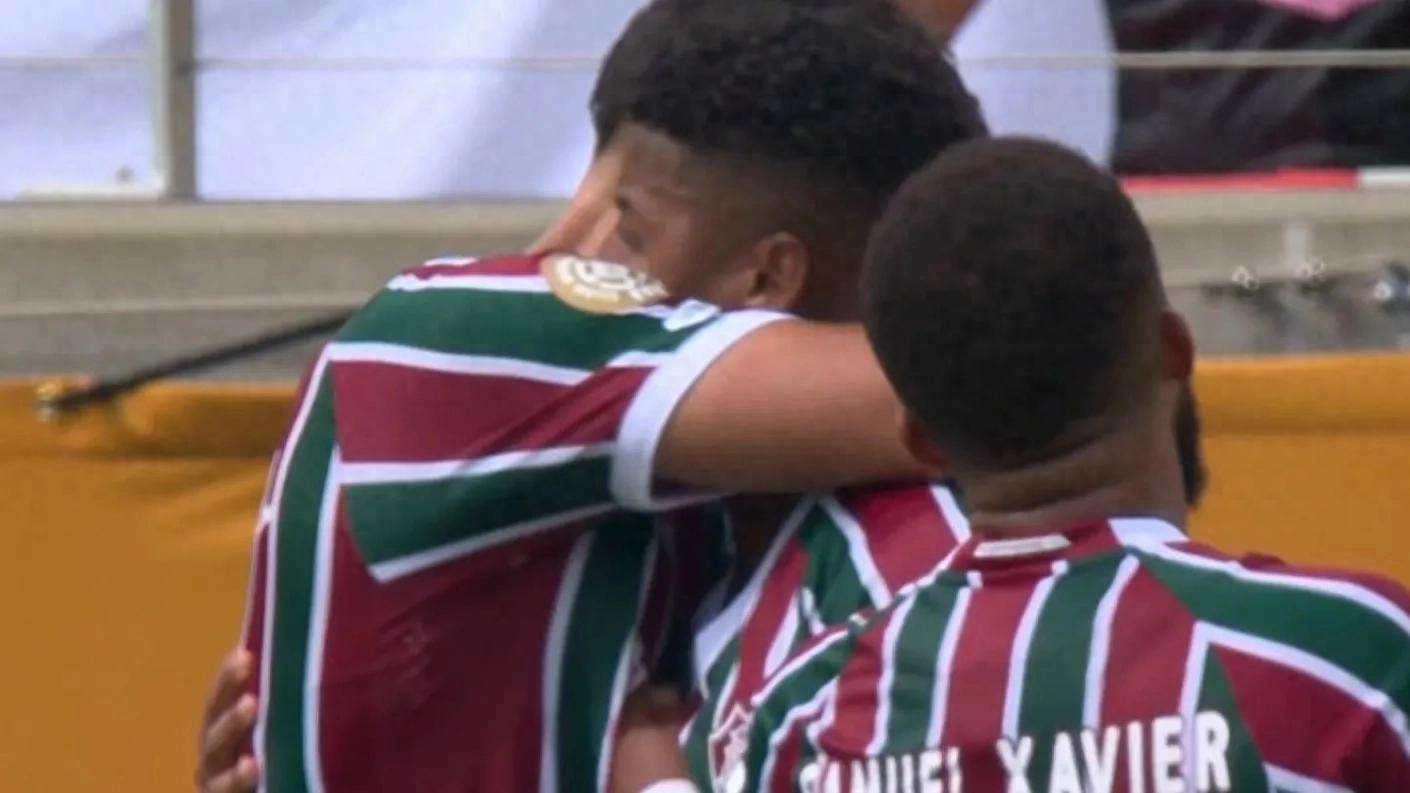 开云体育app-黑马球队突袭，拯救国际篮球颓势的简单介绍