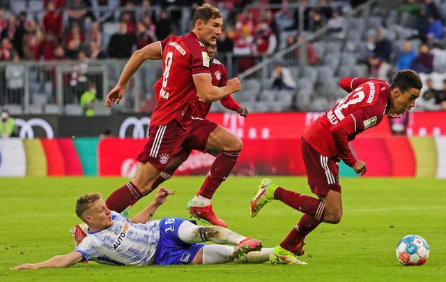 包含柏林赫塔战胜强敌，士气飞扬的词条