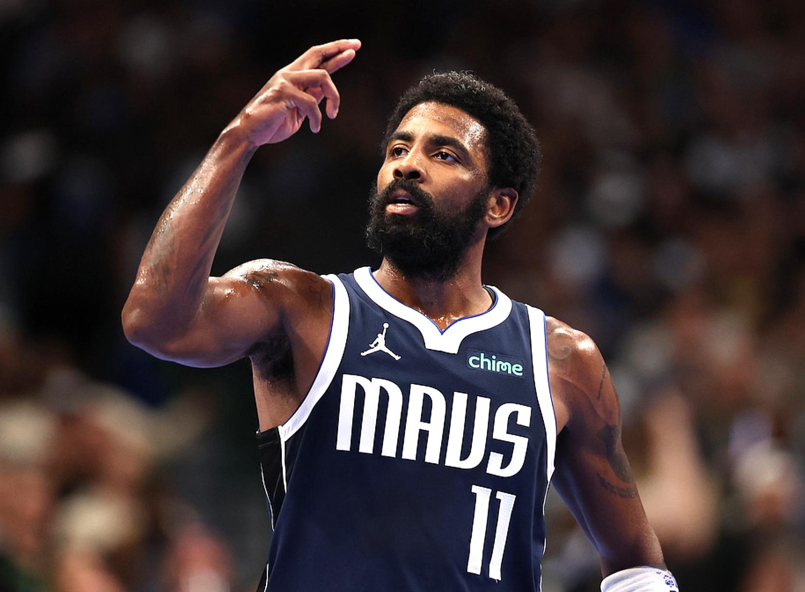 开云体育平台APP-尼克斯压制灰熊欧文29分称霸内线