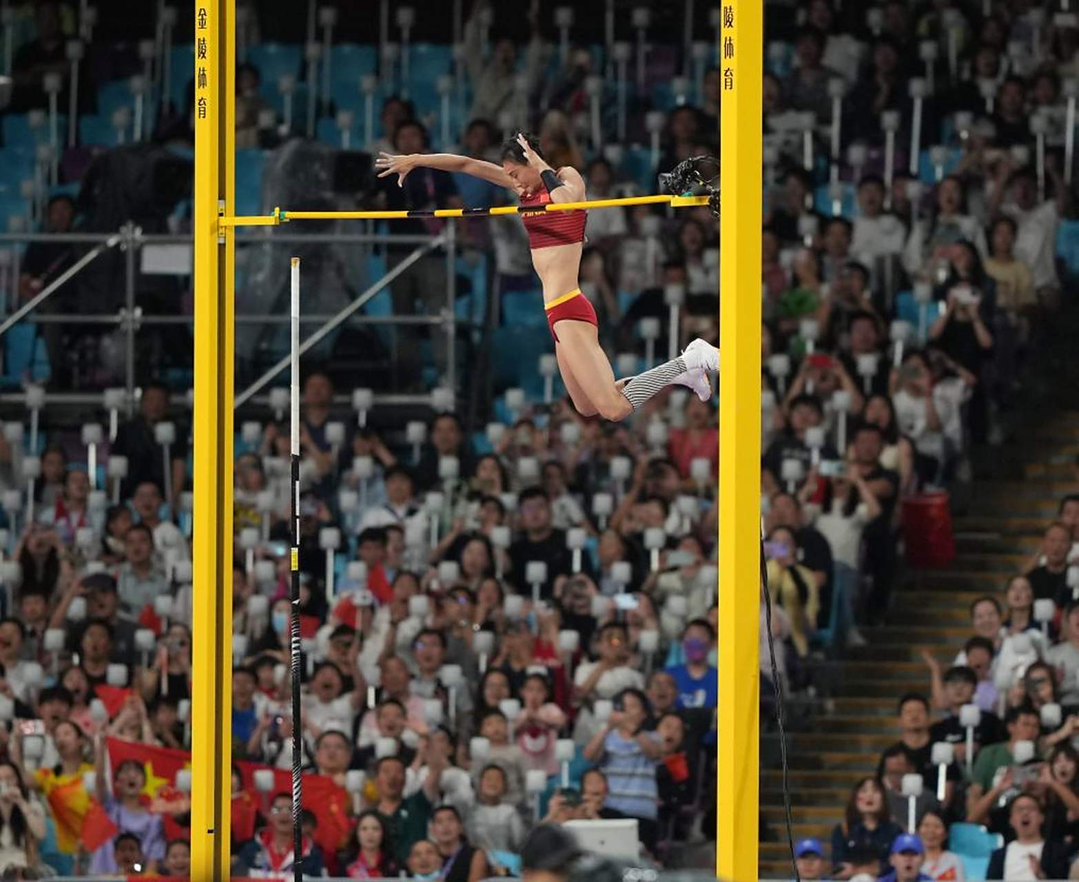 保加利亚射击选手实力强劲，创造佳绩夺冠