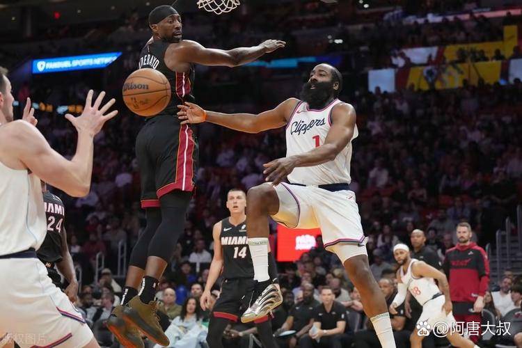 包含热火险胜篮网,波尔津吉斯统治全场的词条 包含热火险胜篮网,波尔津吉斯统治全场的词条