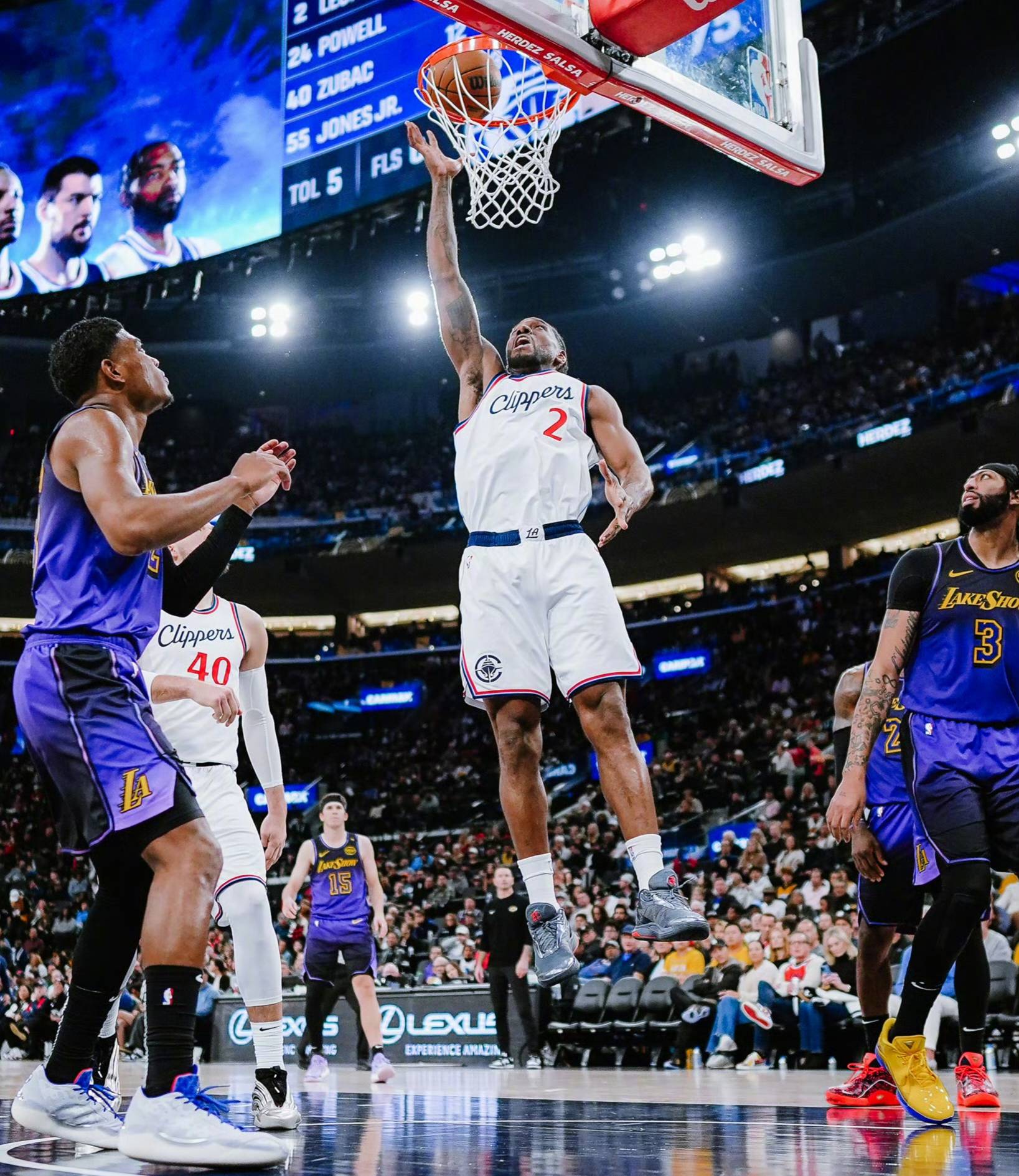 开云体育下载-尼克斯擒快船，取得关键胜利