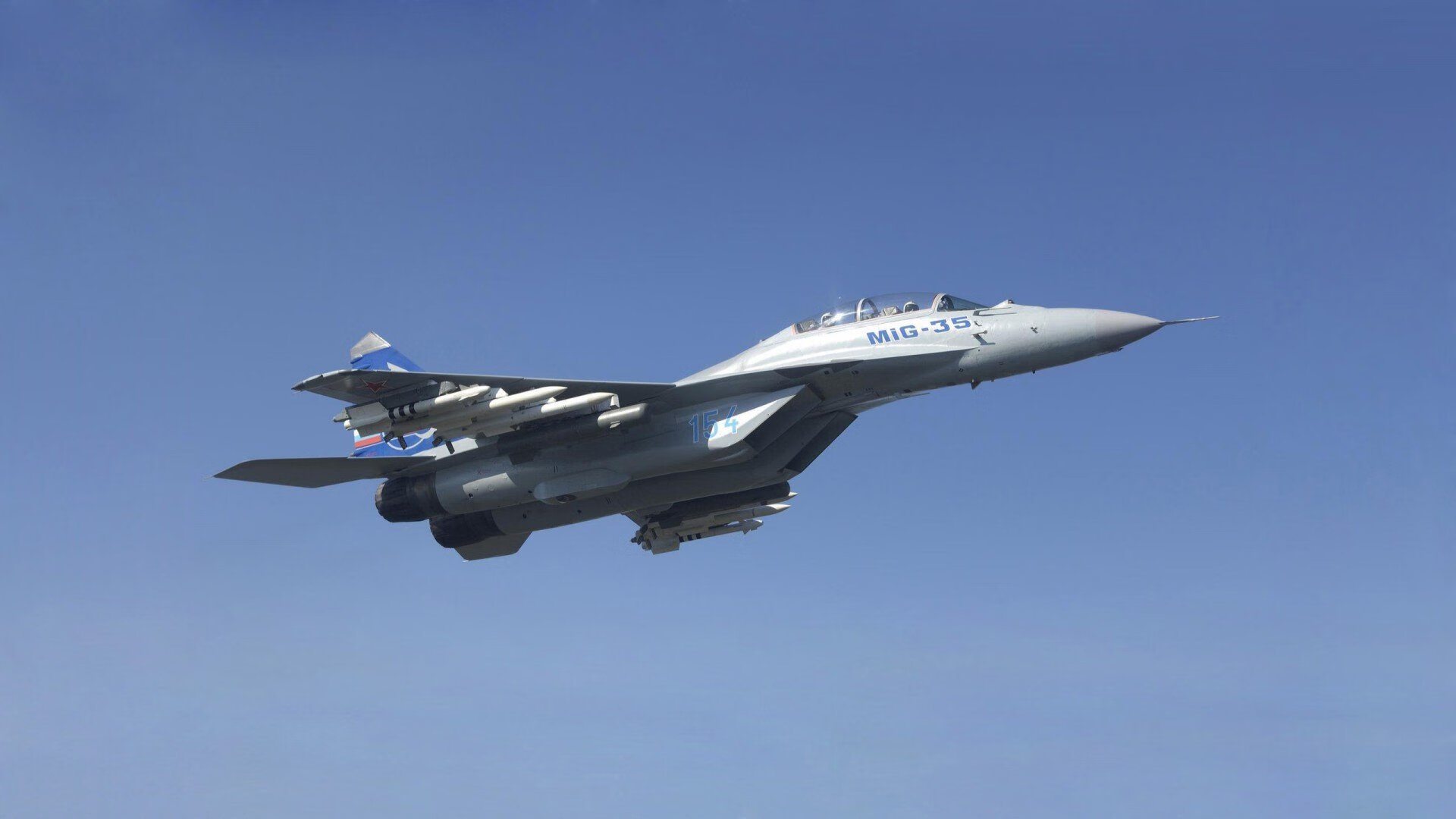 赛道与赛场，当步行者封锁浙江队，乔治在F1街道赛接管比赛