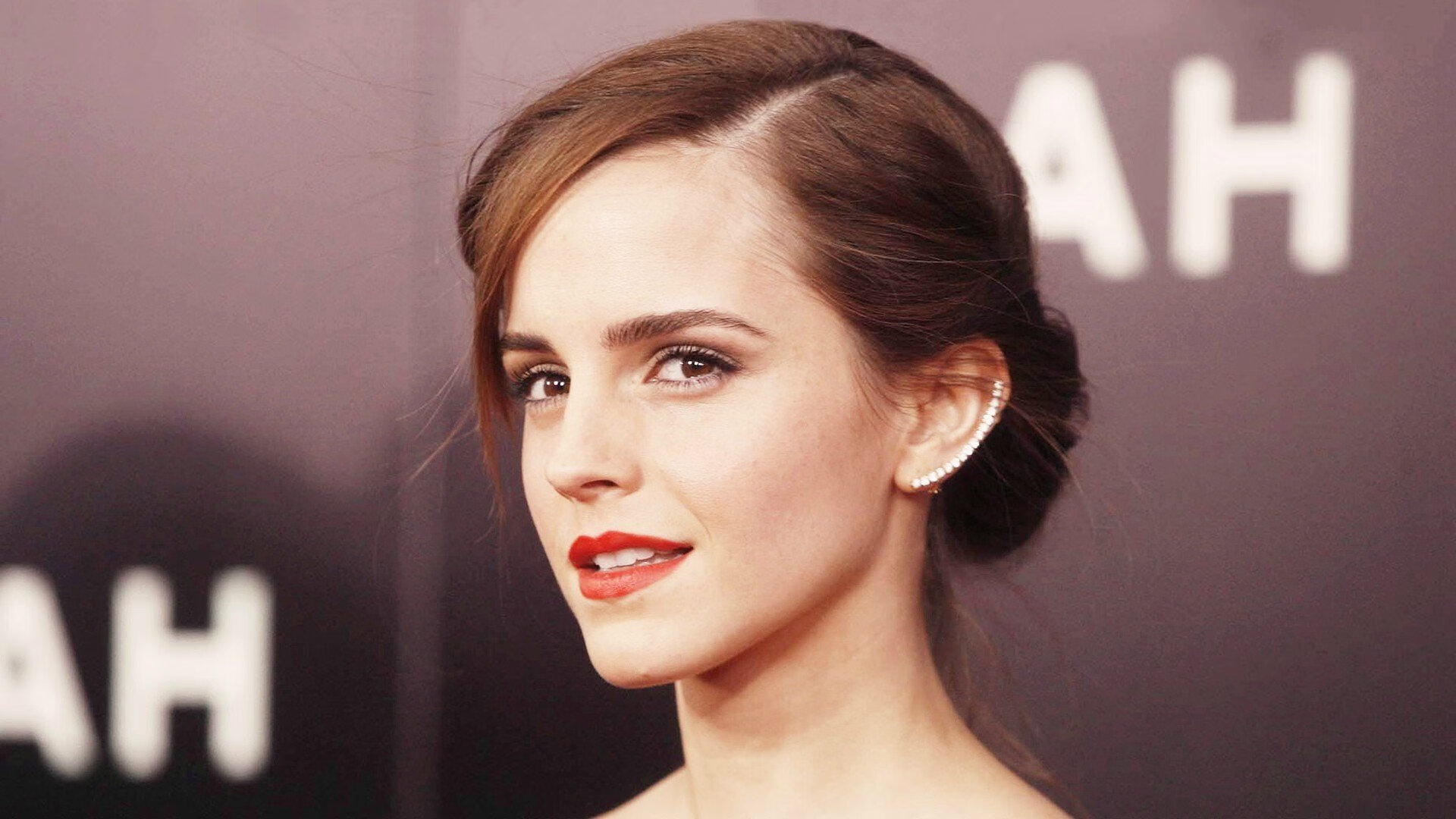 开云体育登录-骑士碾压快船展现实力，布克世界杯接管比赛成焦点