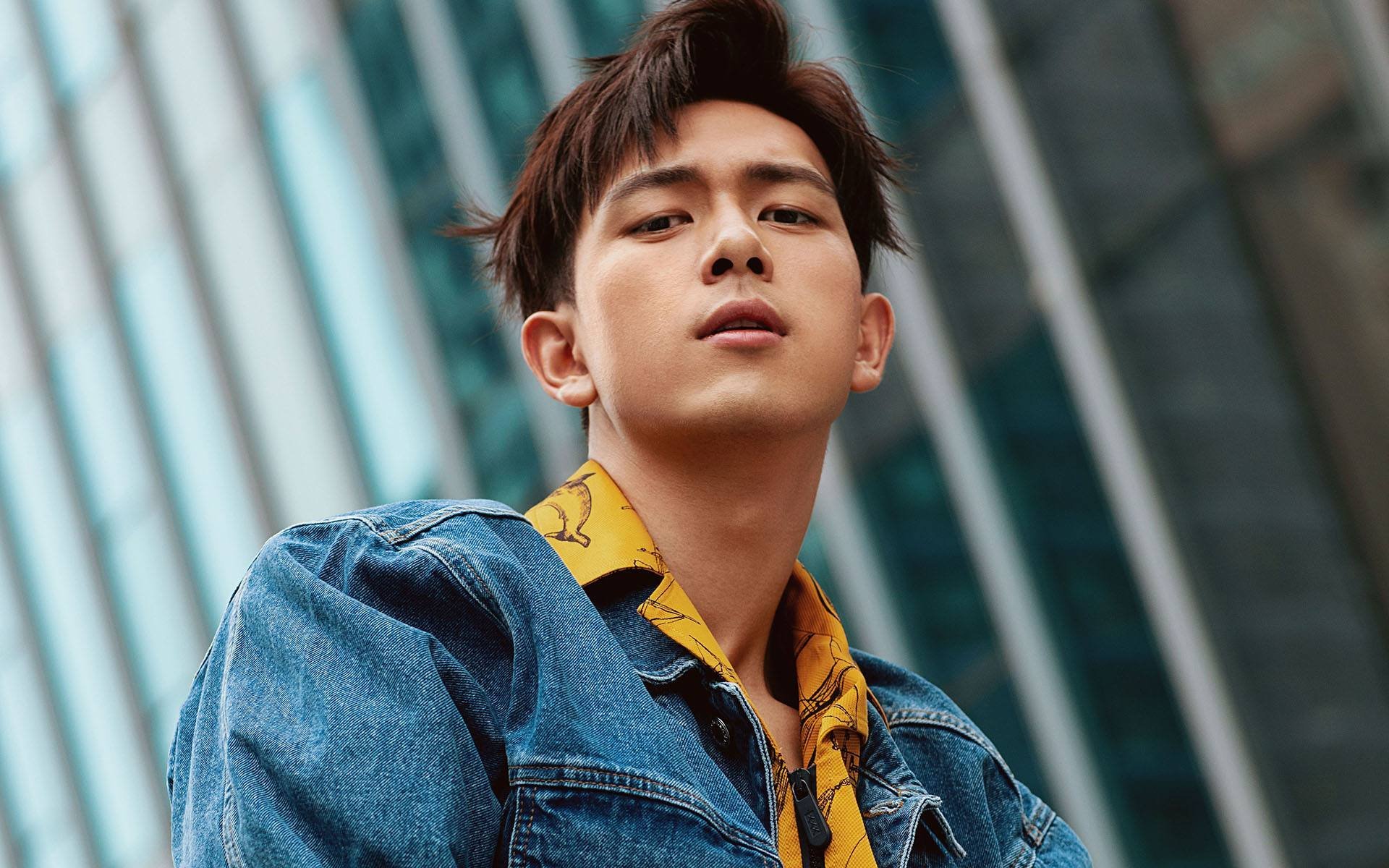 开云体育APP下载-当蓝色优雅遇见雷鬼狂野，久保建英用一道东京弧线惊艳两个世界