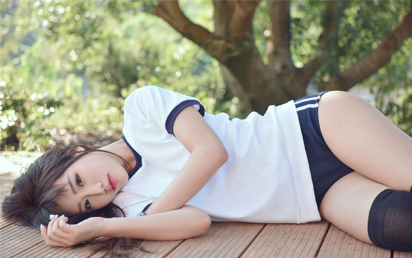 开云体育登录-当埃及法老凝视球场，拜仁的黄昏与罗德里戈的加冕时刻